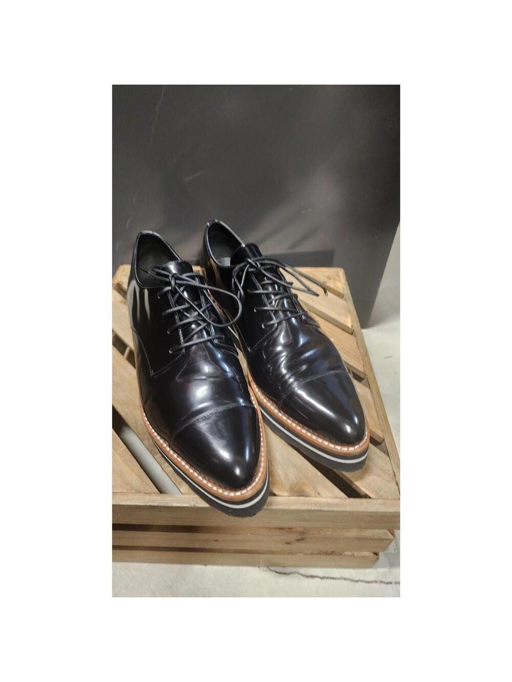 VINCE LKNW Black patent leather loafers shoes 10